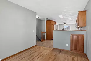 645 Garfield Ave, Janesville, WI 53536 - Photo 5