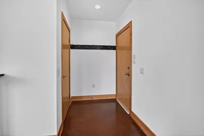 6741 Frank Lloyd Wright Avenue #200, Middleton, WI 53562 - Photo 5