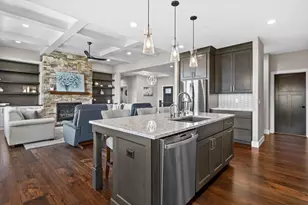 6653 Morning Dew Ln, Sun Prairie, WI 53590 - Photo 13