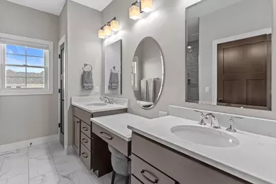 6653 Morning Dew Lane, Sun Prairie, WI 53590 - Photo 33