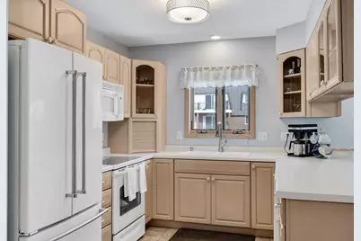 3316 Rosehill Place #24, La Crosse, WI 54601 - Photo 13