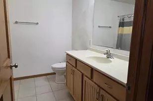 637 Garfield Ave, Janesville, WI 53536 - Photo 13