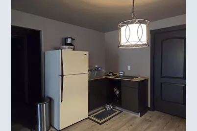 637 Garfield Avenue, Janesville, WI 53536 - Photo 9