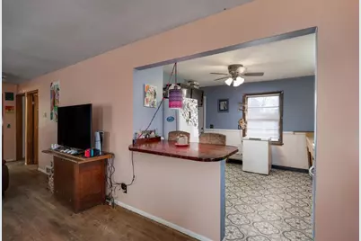 2209 W Court Street, Janesville, WI 53548 - Photo 7