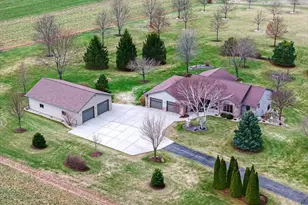 10123 Fertile Ridge Rd, Mount Horeb, WI 53572 - Photo 1