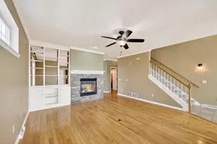 5222 Sassafras Dr, Fitchburg, WI 53711 - Photo 9