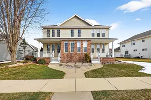 5222 Sassafras Dr, Fitchburg, WI 53711 - Photo 5