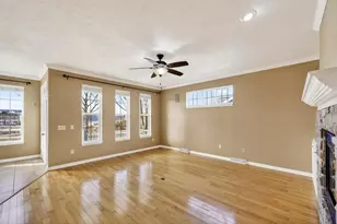 5222 Sassafras Dr, Fitchburg, WI 53711 - Photo 7