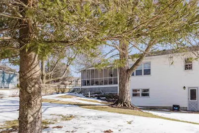 712 W Fountain Street, Ridgeville, WI 53533 - Photo 3