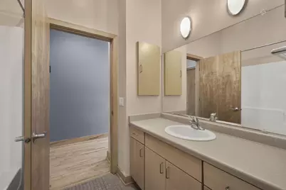 1150 Williamson Street #204, Madison, WI 53703 - Photo 17
