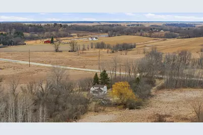 4301 W State Road 33 Road, Horicon, WI 53032 - Photo 9