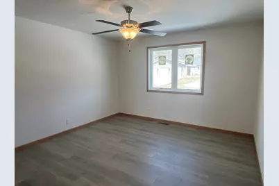 62135 Sugar Loaf Trail, Prairie Du Chien, WI 53821 - Photo 11