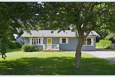 515 Vilas Street, Onalaska, WI 54650 - Photo 1