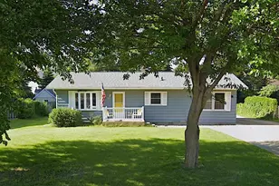 515 Vilas St, Onalaska, WI 54650 - Photo 1