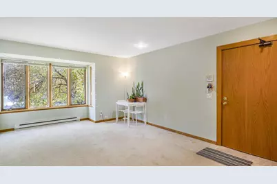 16 N Allen Street, Madison, WI 53726 - Photo 5