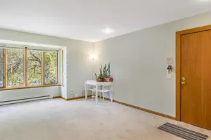 16 N Allen St, Madison, WI 53726 - Photo 5