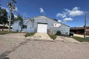 210 E Pearl St, New Lisbon, WI 53950 - Photo 57