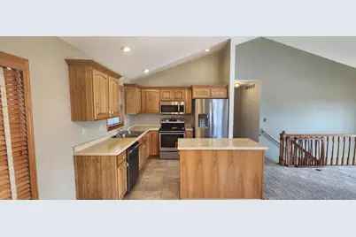 301 Douglas Court, Barneveld, WI 53507 - Photo 5