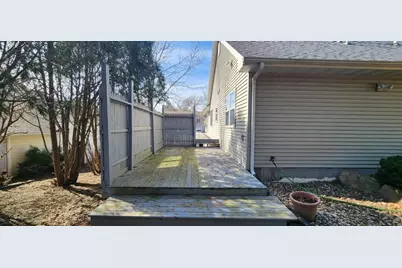 301 Douglas Court, Barneveld, WI 53507 - Photo 37