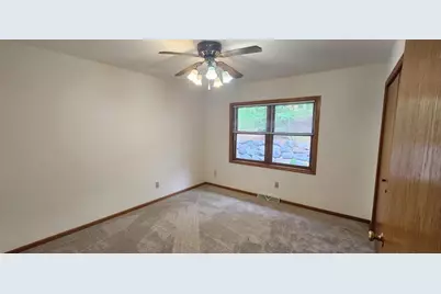 301 Douglas Court, Barneveld, WI 53507 - Photo 17
