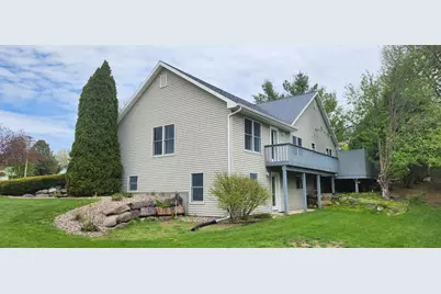 301 Douglas Court, Barneveld, WI 53507 - Photo 35