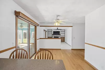 3828 Beacon Hill Drive, Janesville, WI 53546 - Photo 19