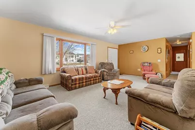 141 Thomas Road, Reedsburg, WI 53959 - Photo 7