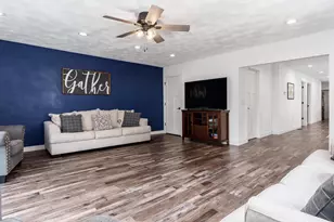 1729 E Road Five, Edgerton, WI 53534 - Photo 9