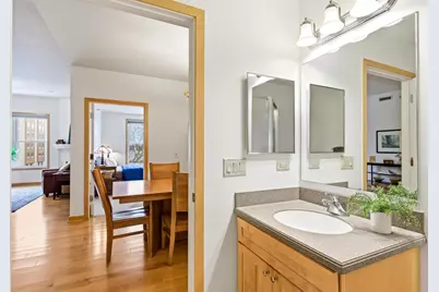 360 W Washington Avenue #403, Madison, WI 53703 - Photo 19