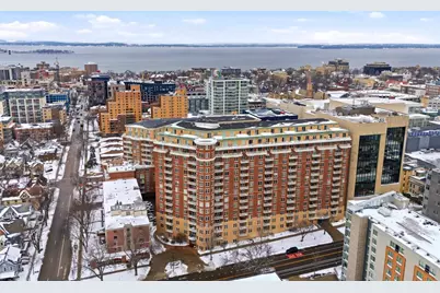 360 W Washington Avenue #403, Madison, WI 53703 - Photo 37