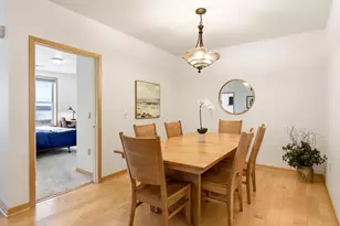 360 W Washington Ave, Madison, WI 53703 - Photo 9