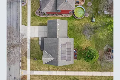 7829 Copper Leaf Trail, Madison, WI 53719 - Photo 9