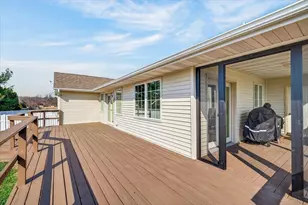 4254 Baybrook Dr, Janesville, WI 53546 - Photo 9