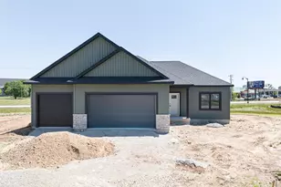 1732 E Kyle Circle, Beloit, WI 53511 - Photo 1