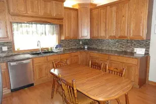 S3424 Peterson Ln, Viroqua, WI 54665 - Photo 9