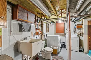 801 Park St, Baraboo, WI 53913 - Photo 33