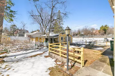 801 Park Street, Baraboo, WI 53913 - Photo 43