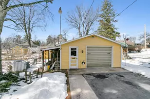 801 Park St, Baraboo, WI 53913 - Photo 45