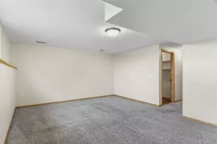 2217 Lincoln Ave, Stoughton, WI 53589 - Photo 25