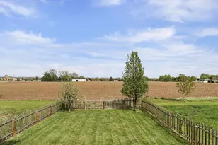 2217 Lincoln Ave, Stoughton, WI 53589 - Photo 31