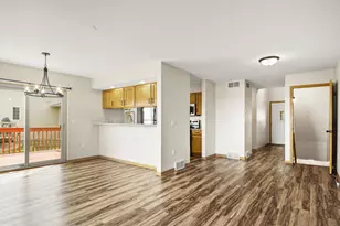 2217 Lincoln Ave, Stoughton, WI 53589 - Photo 11