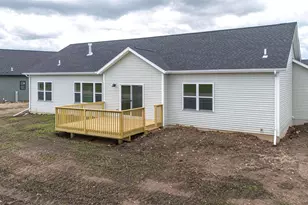 1738 E Kyle Circle, Beloit, WI 53511 - Photo 5