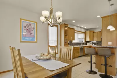 14 Rembrandt Way #9, Fitchburg, WI 53711 - Photo 5