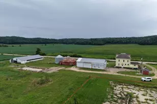 E10056 County C Rd, North Freedom, WI 53951 - Photo 79