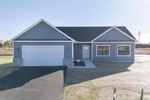 1744 E Kyle Circle, Beloit, WI 53511 - Photo 1