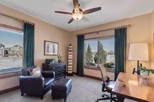 W278N8854 Twin Pine Cir, Hartland, WI 53029 - Photo 25