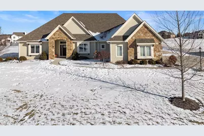 W278N8854 Twin Pine Circle, Hartland, WI 53029 - Photo 7