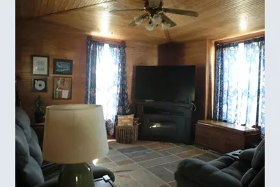 110 Prospect Street, Bloomington,  53804 - Photo 15
