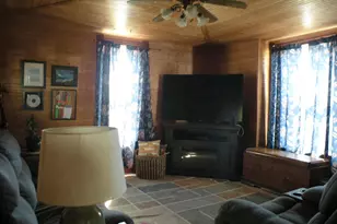 110 Prospect St, Bloomington,  53804 - Photo 15