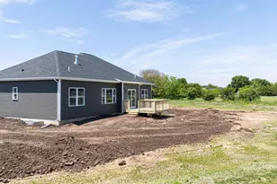 1756 E Kyle Circle, Beloit, WI 53511 - Photo 5